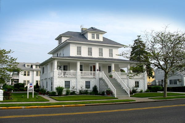 Summer Nites Bed & Breakfast - The Wildwoods, NJ