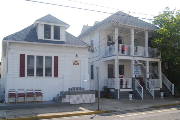 Harimar Apartments & Cottages