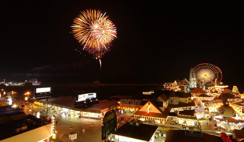 july 4th at splash zone 2