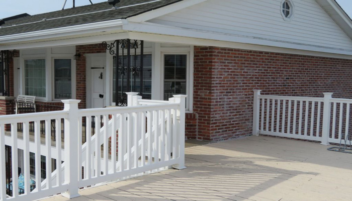 Barbs Beach Hideaway web