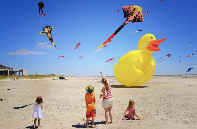 Kids enjoying the Wildwoods International Kite Festival in Wildwood, NJ
