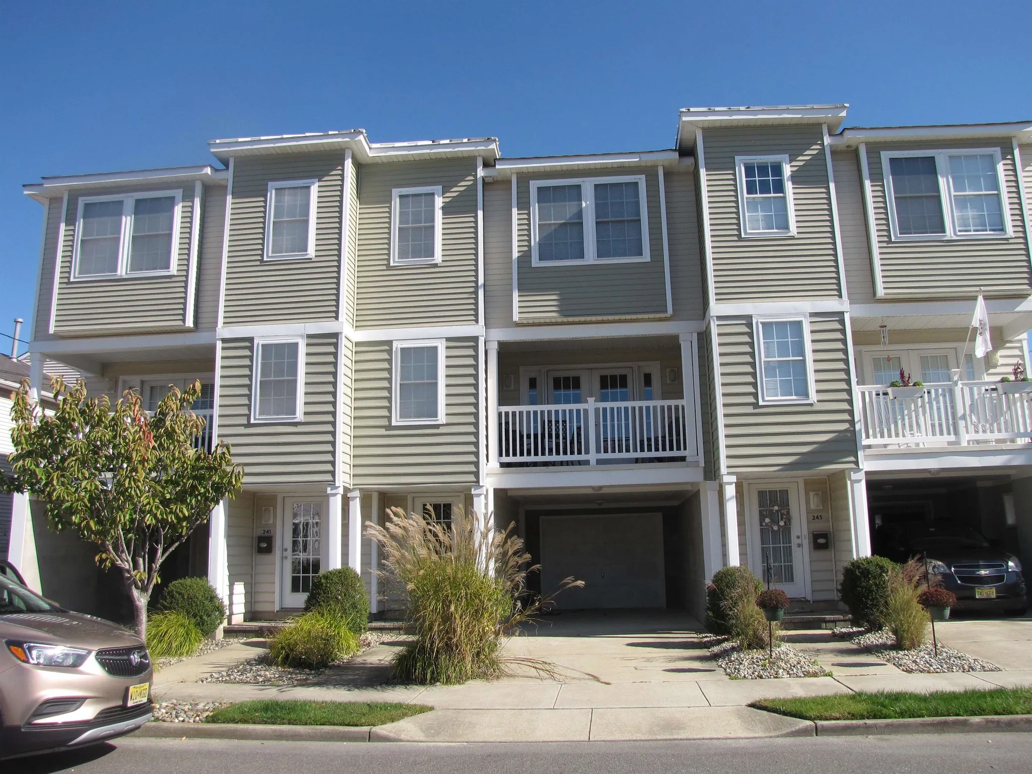243 E. Topeka Ave